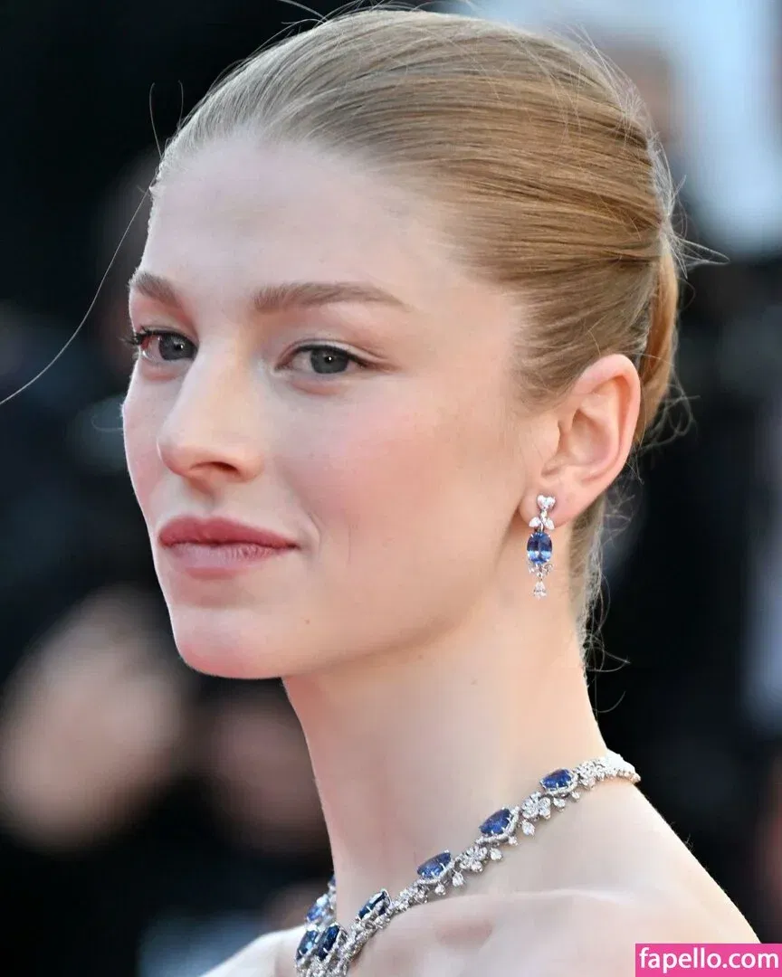 Hunter Schafer Onlyfans Photo Gallery 