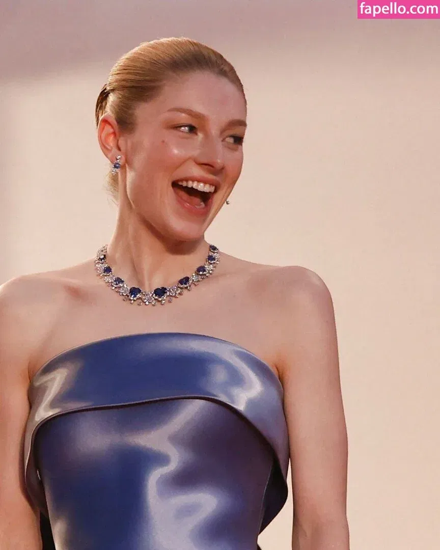 Hunter Schafer Onlyfans Photo Gallery 