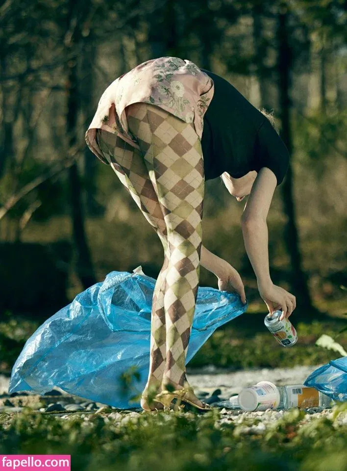 Hunter Schafer Onlyfans Photo Gallery 