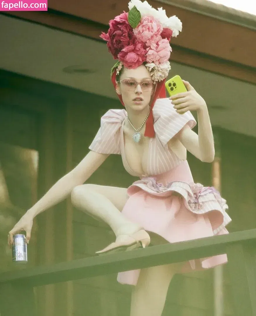 Hunter Schafer Onlyfans Photo Gallery 