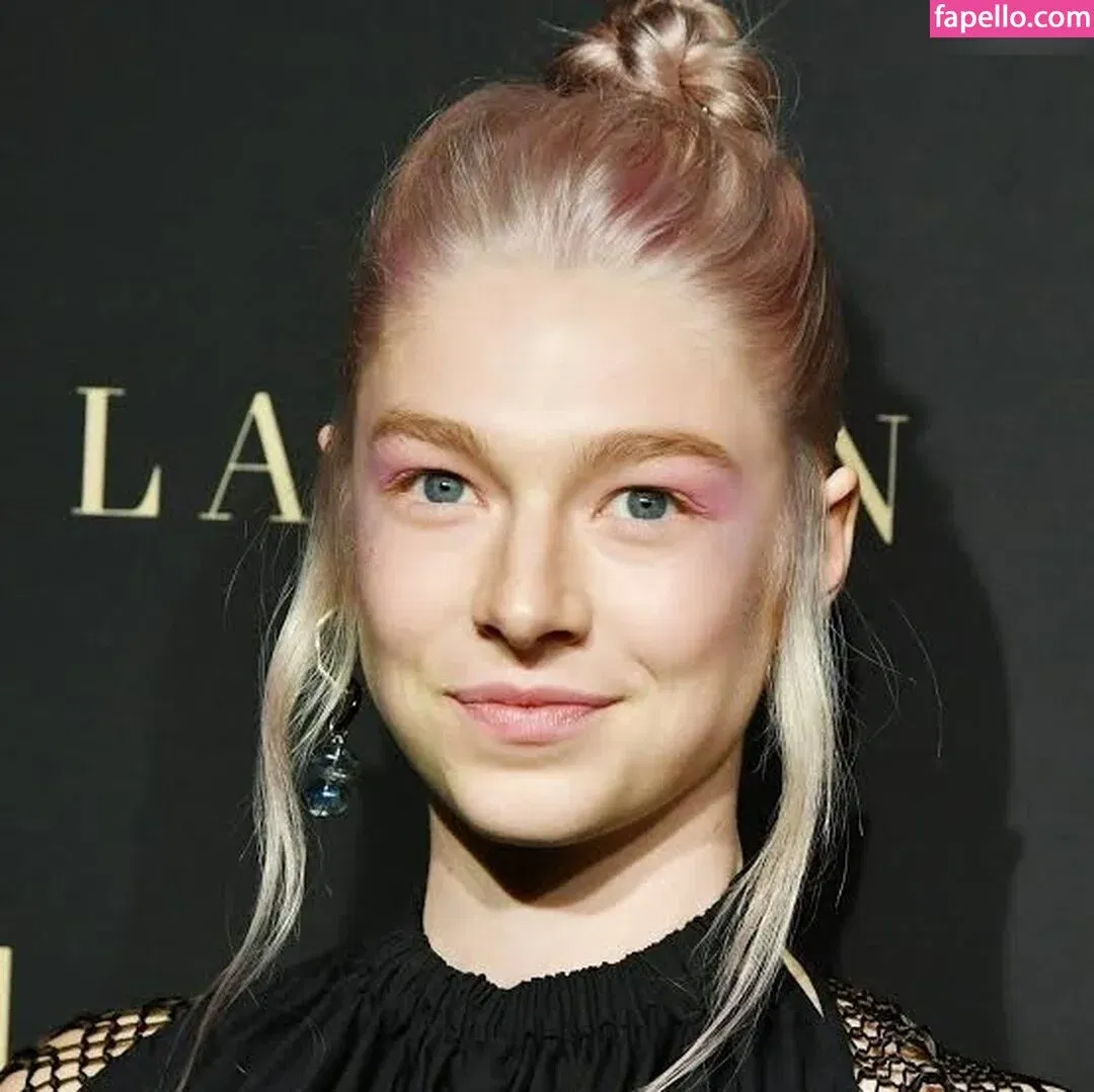 Hunter Schafer Onlyfans Photo Gallery 