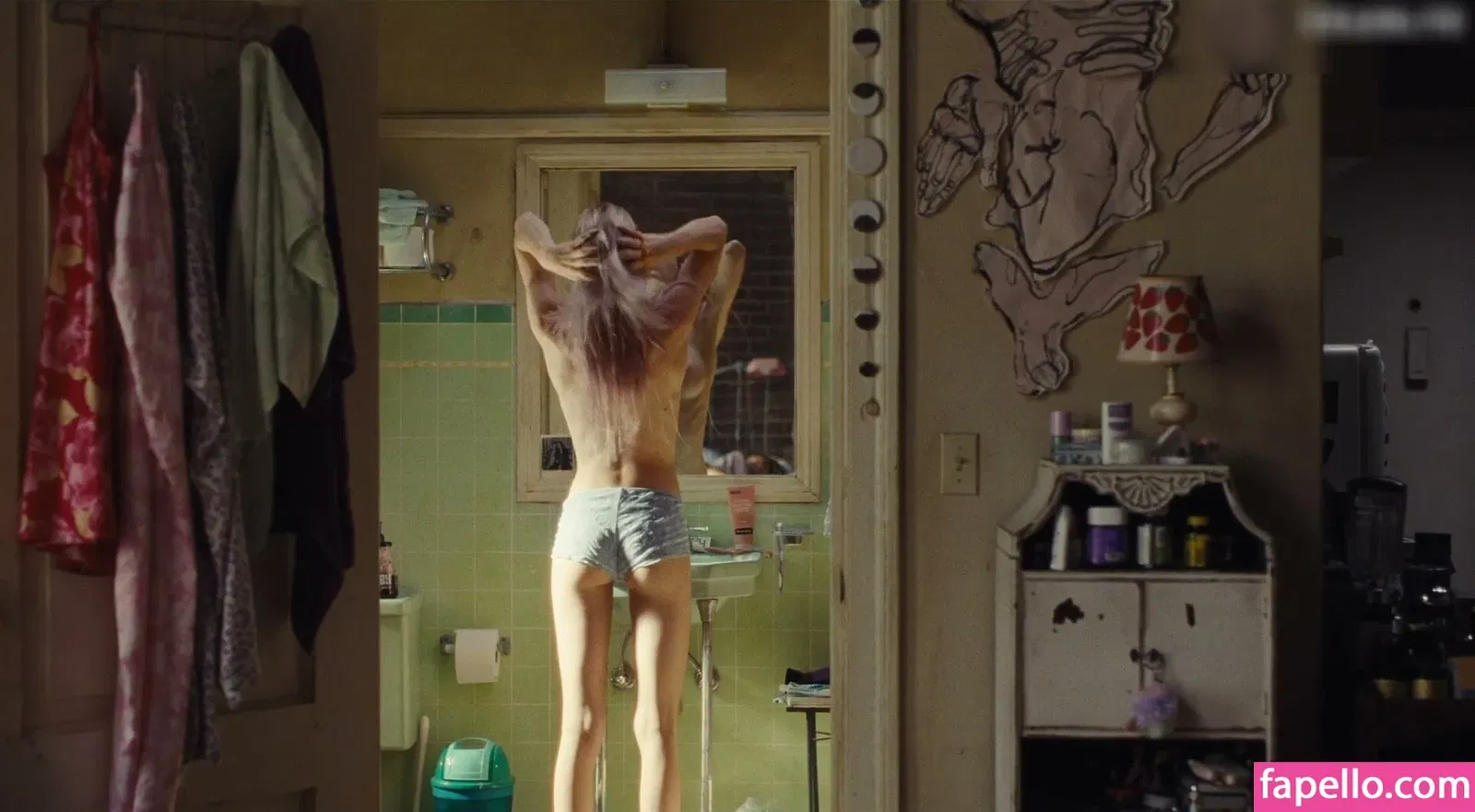 Hunter Schafer Onlyfans Photo Gallery 