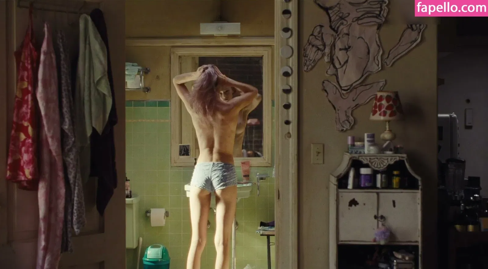 Hunter Schafer Onlyfans Photo Gallery 