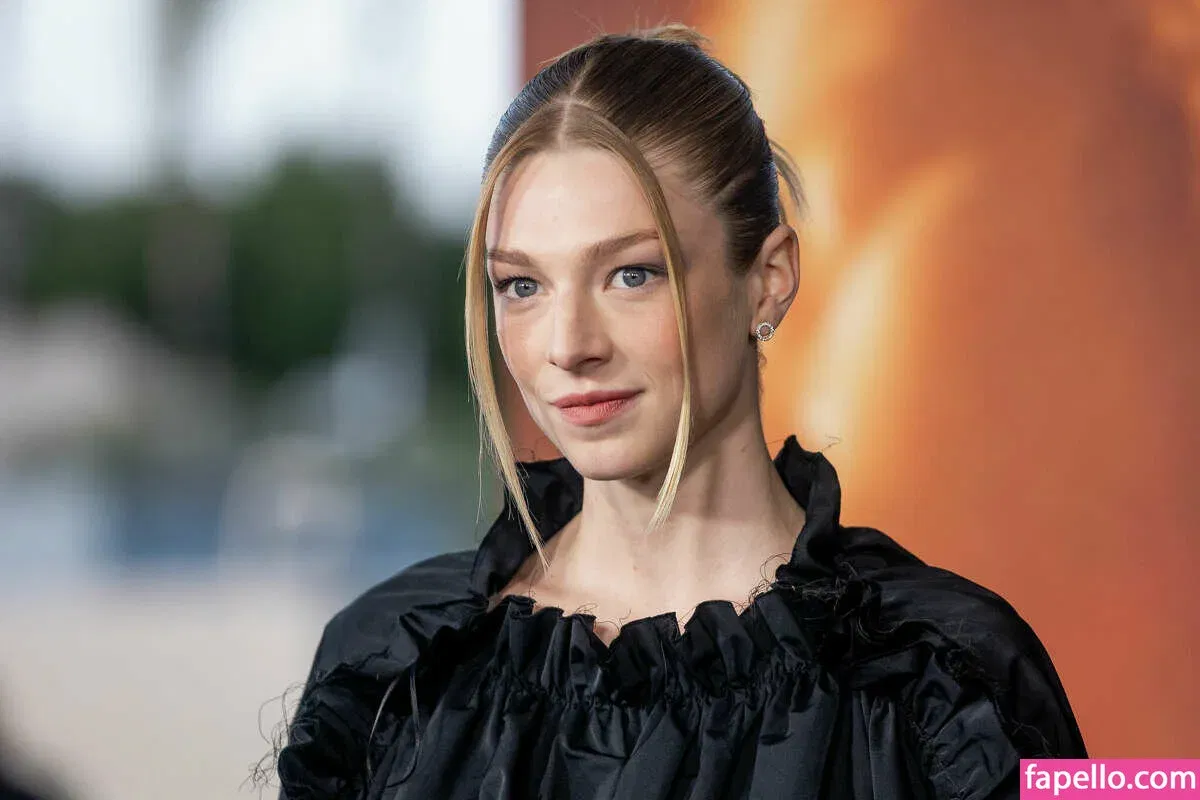 Hunter Schafer Onlyfans Photo Gallery 