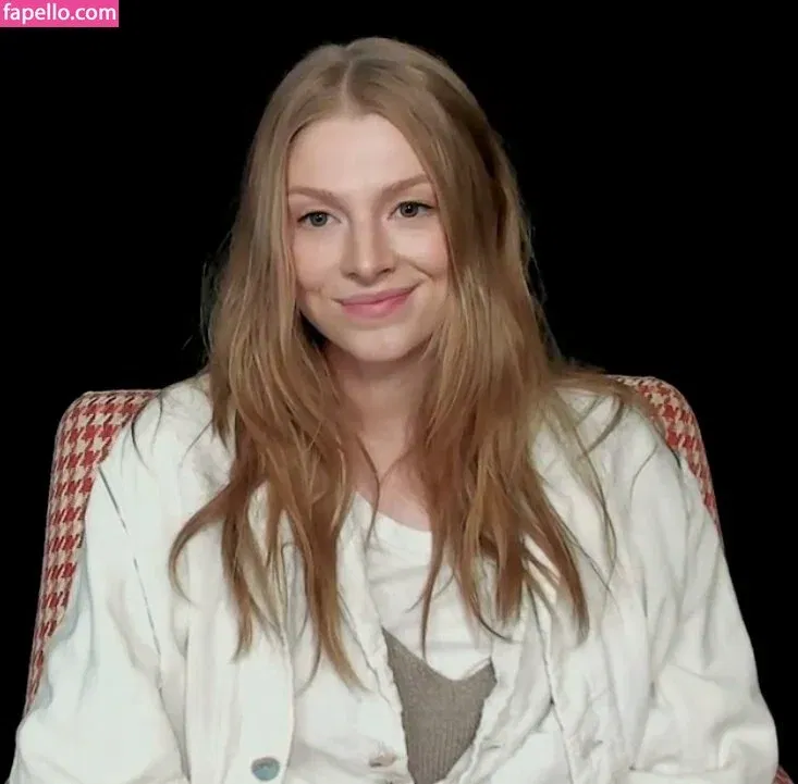 Hunter Schafer Onlyfans Photo Gallery 