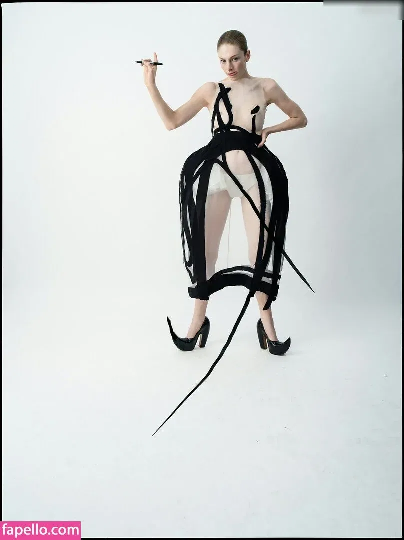 Hunter Schafer Onlyfans Photo Gallery 