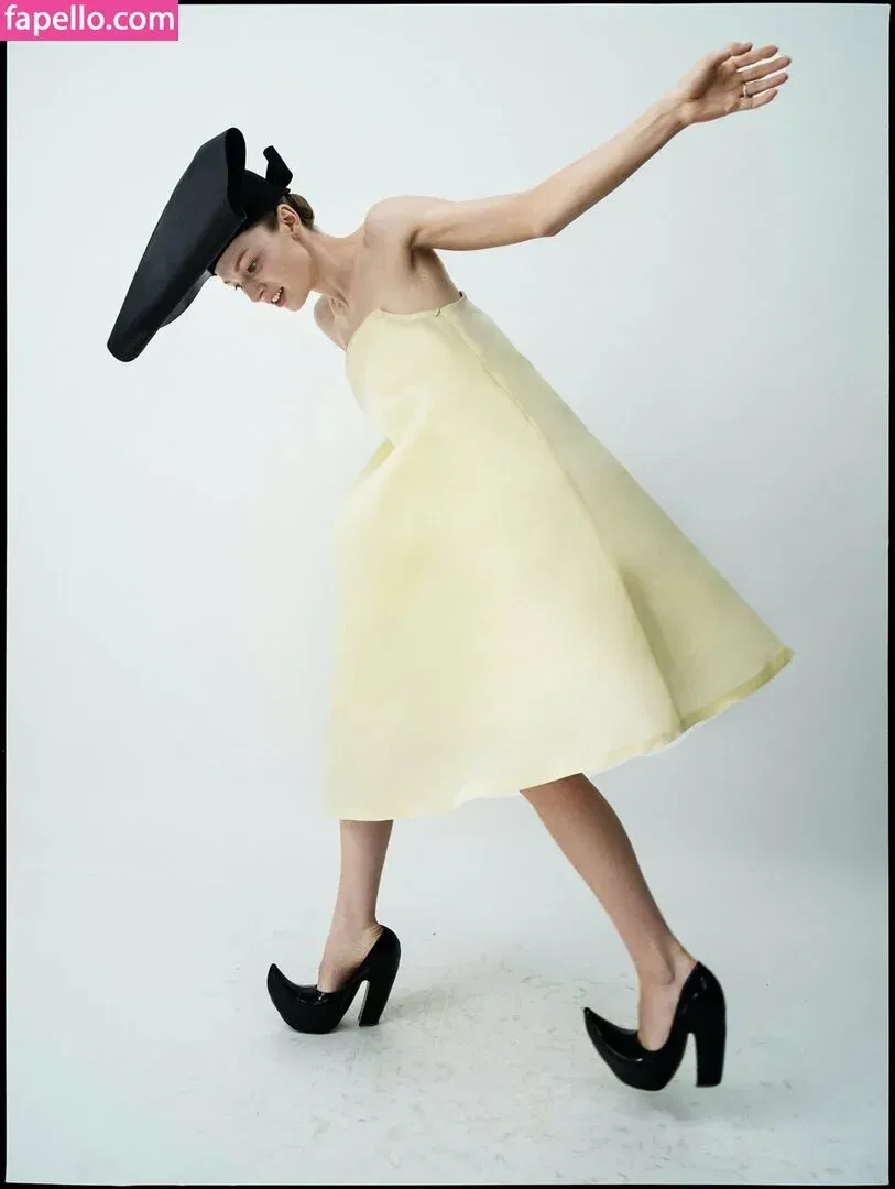 Hunter Schafer Onlyfans Photo Gallery 