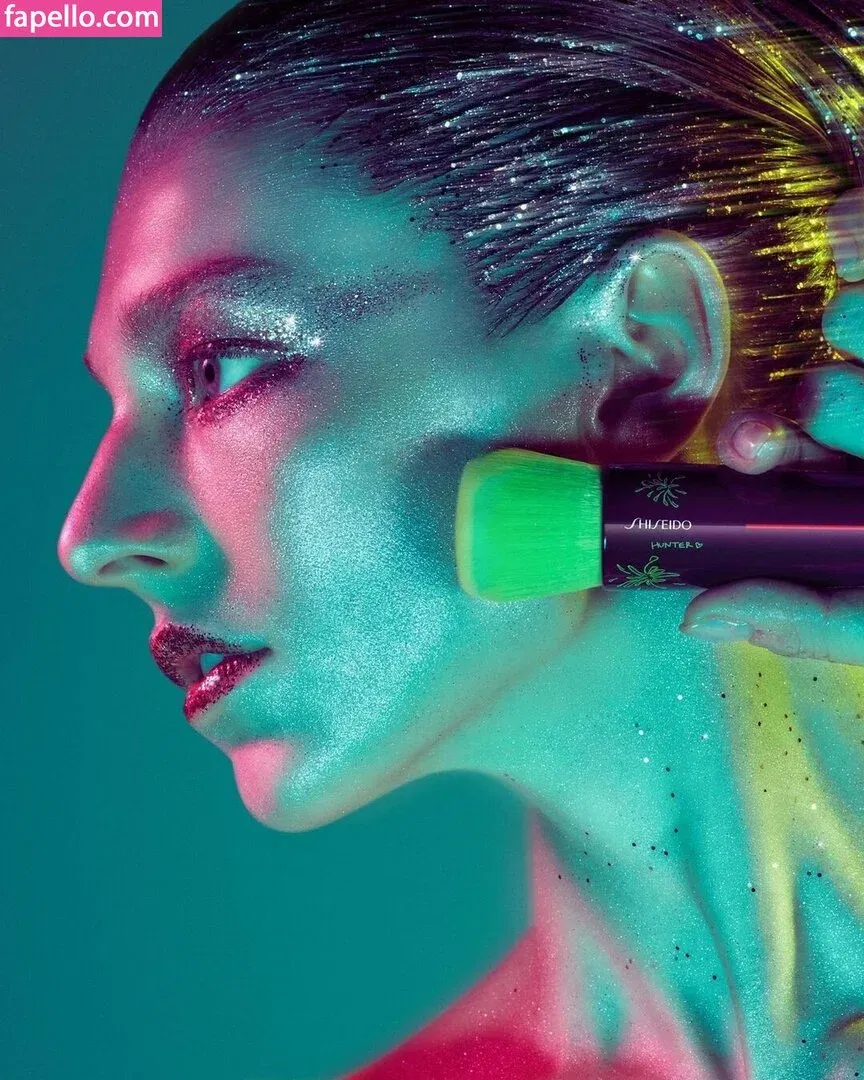 Hunter Schafer Onlyfans Photo Gallery 