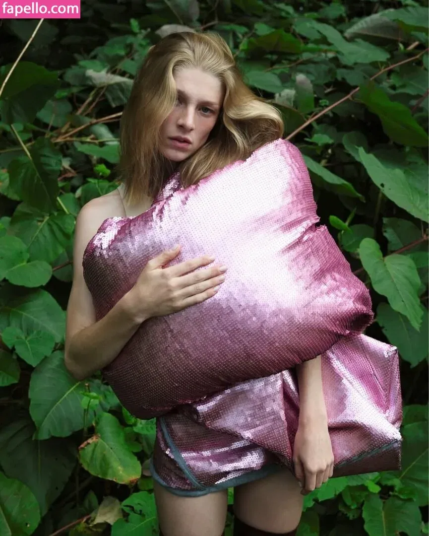 Hunter Schafer Onlyfans Photo Gallery 