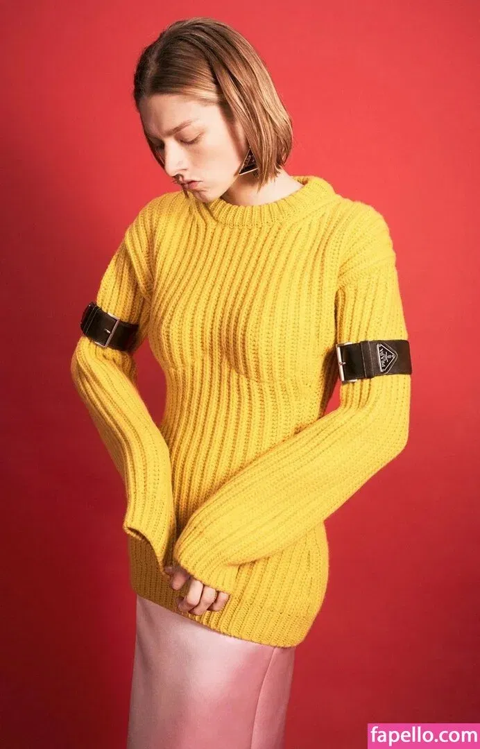 Hunter Schafer Onlyfans Photo Gallery 