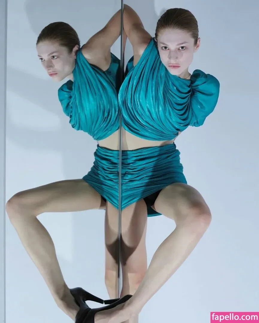 Hunter Schafer Onlyfans Photo Gallery 