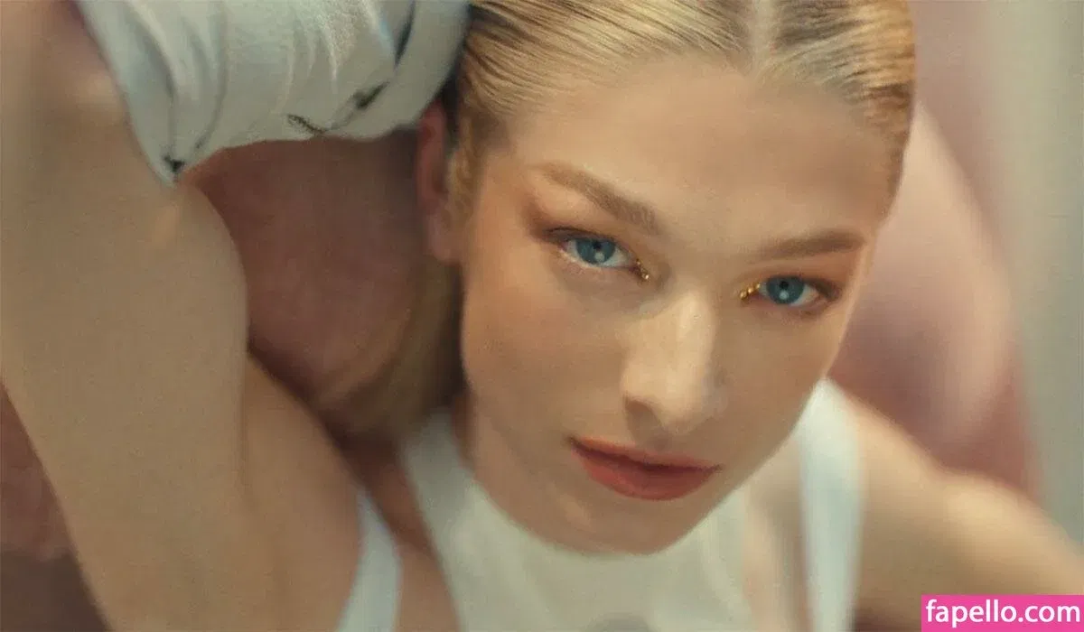 Hunter Schafer Onlyfans Photo Gallery 