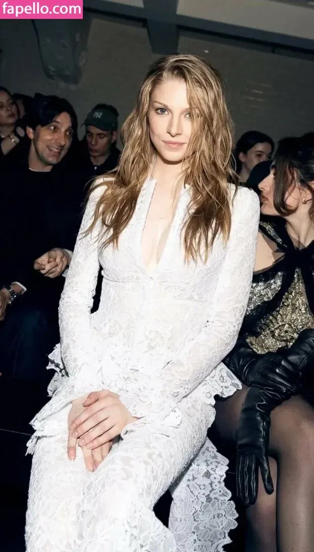 Hunter Schafer Onlyfans Photo Gallery 