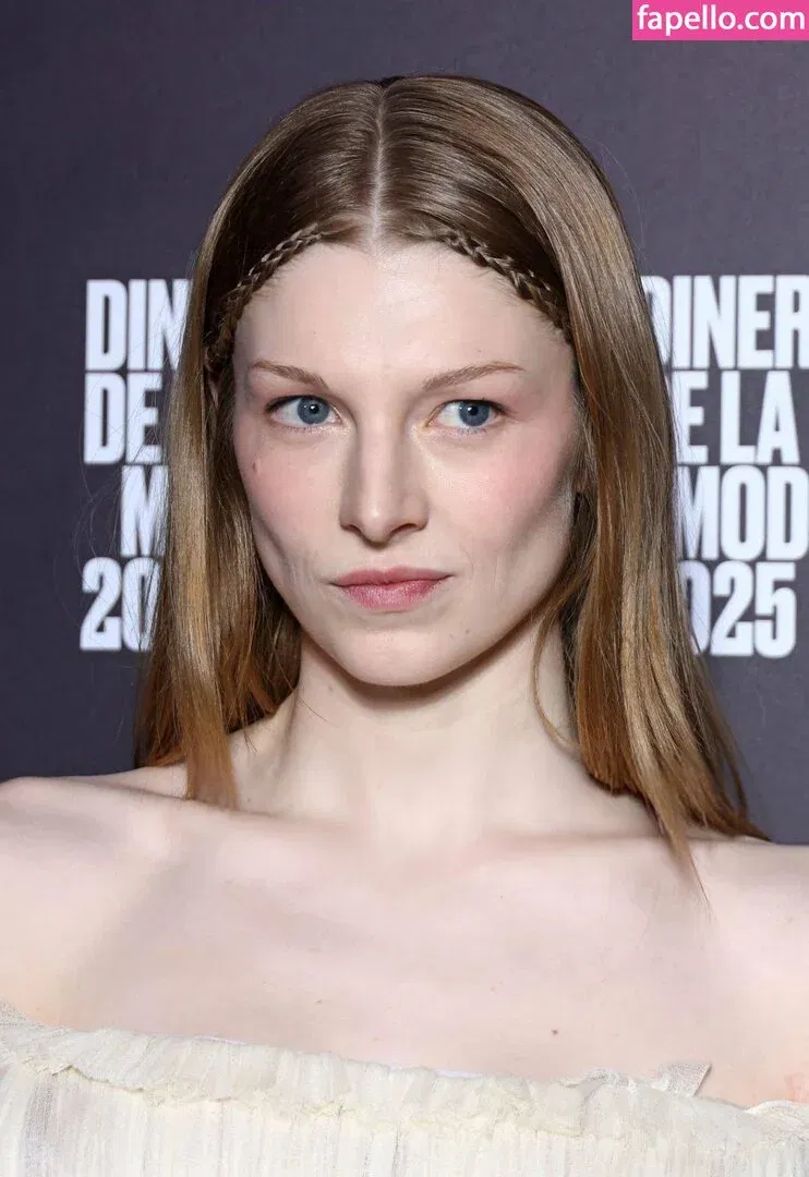 Hunter Schafer Onlyfans Photo Gallery 