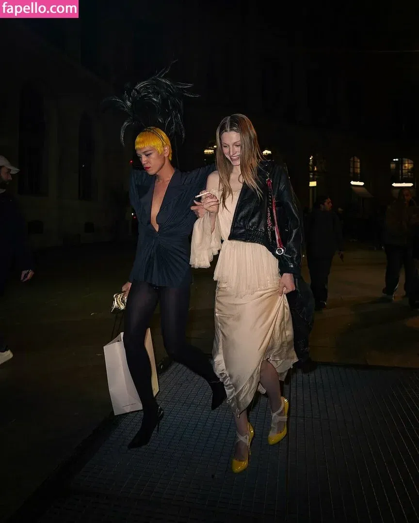 Hunter Schafer Onlyfans Photo Gallery 