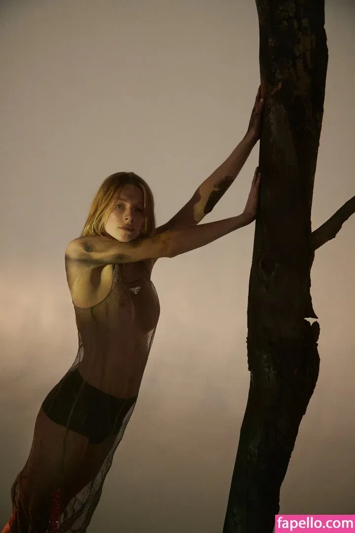 Hunter Schafer Onlyfans Photo Gallery 