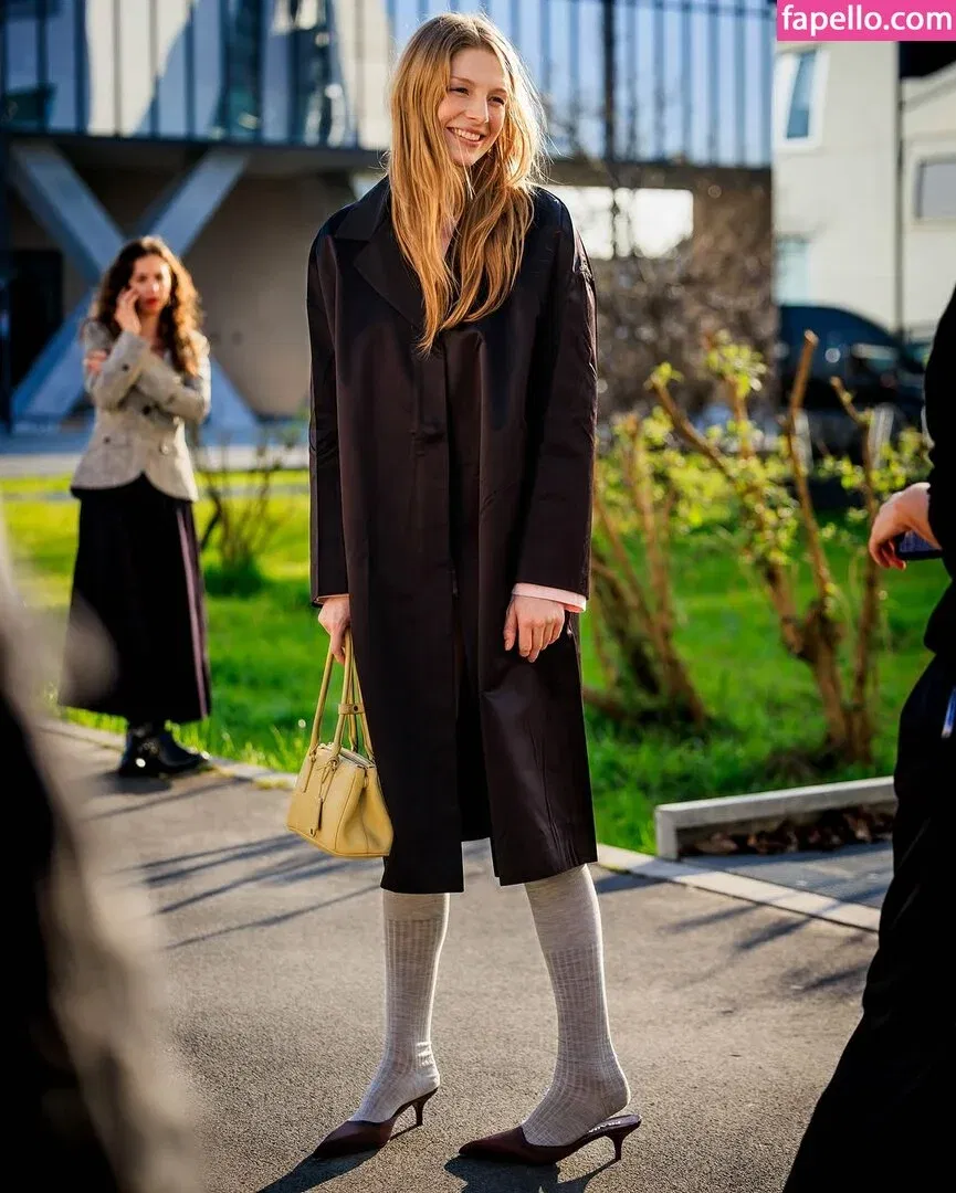 Hunter Schafer Onlyfans Photo Gallery 