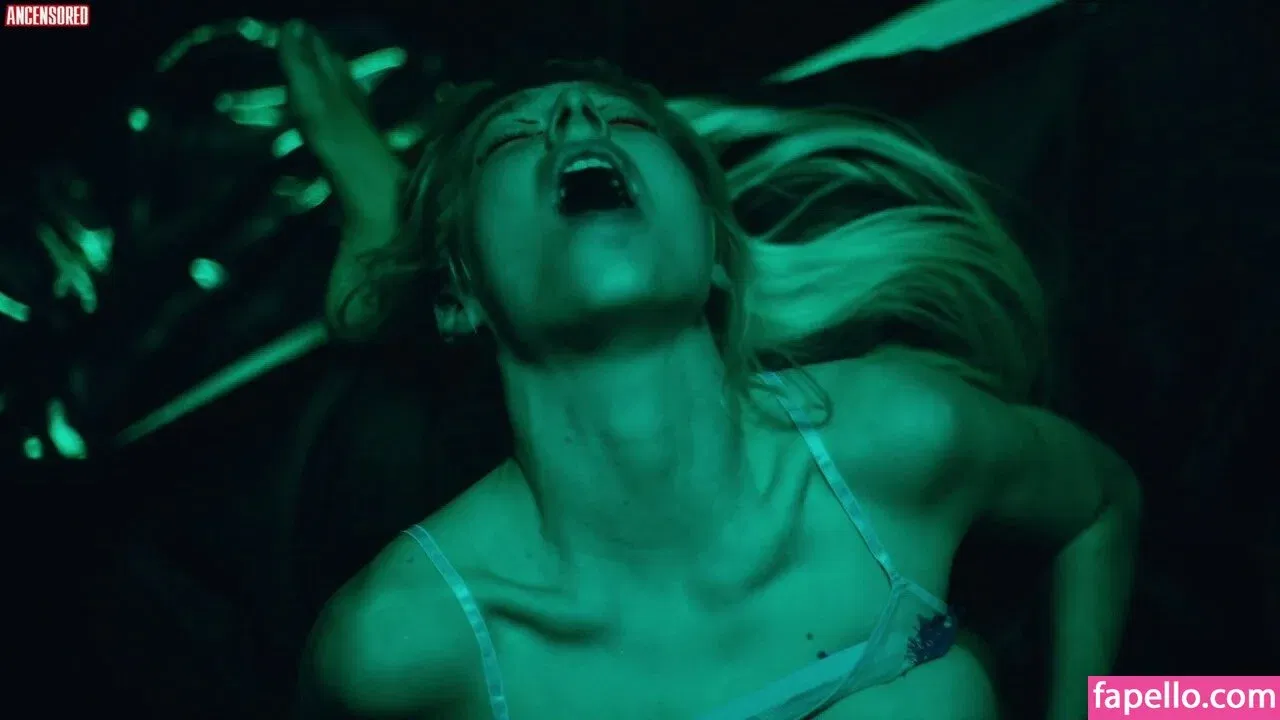 Hunter Schafer Onlyfans Photo Gallery 