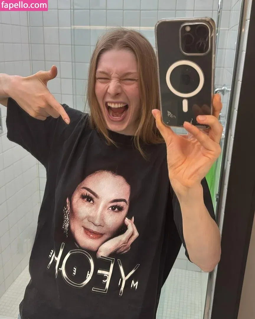 Hunter Schafer Onlyfans Photo Gallery 