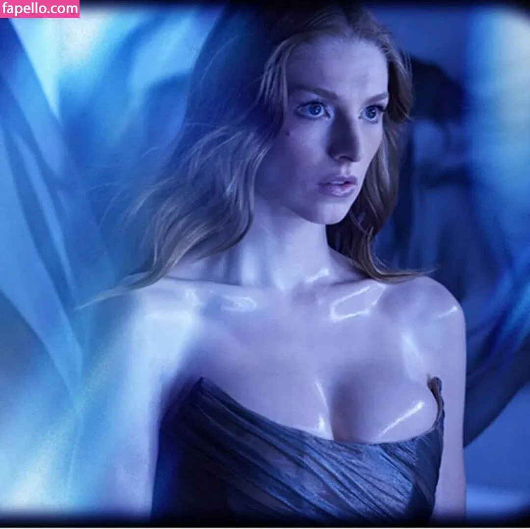 Hunter Schafer Onlyfans Photo Gallery 