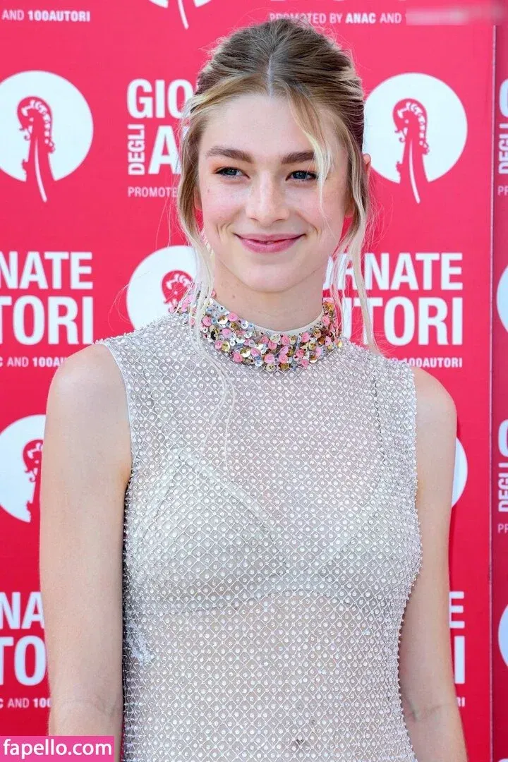 Hunter Schafer Onlyfans Photo Gallery 