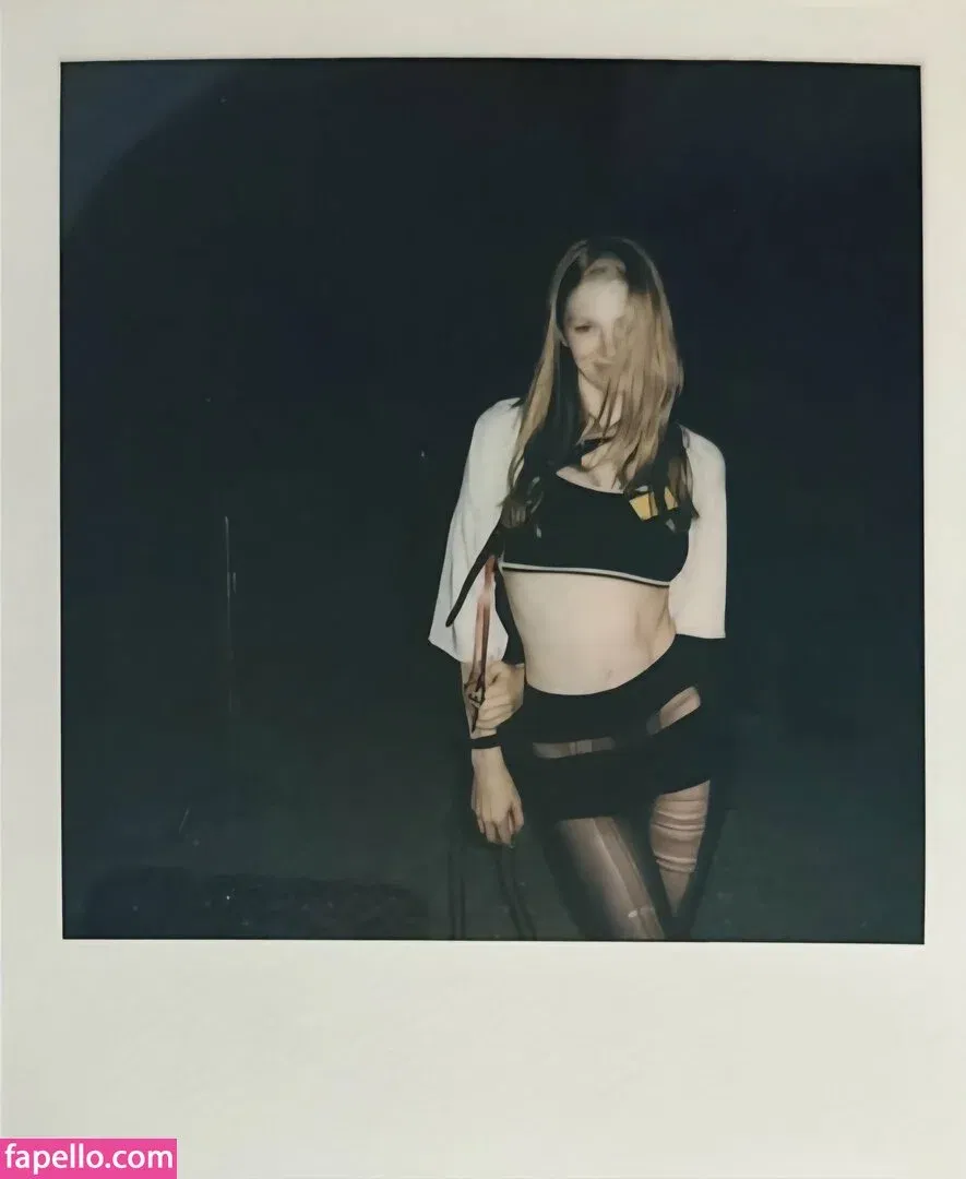 Hunter Schafer Onlyfans Photo Gallery 