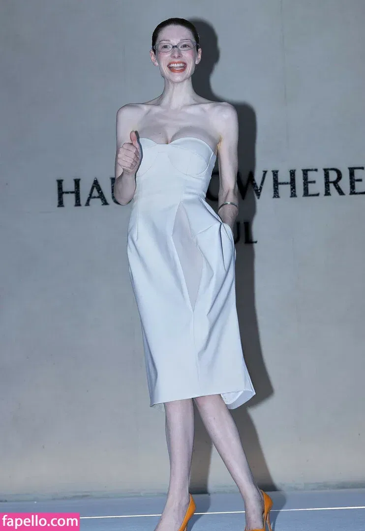 Hunter Schafer Onlyfans Photo Gallery 