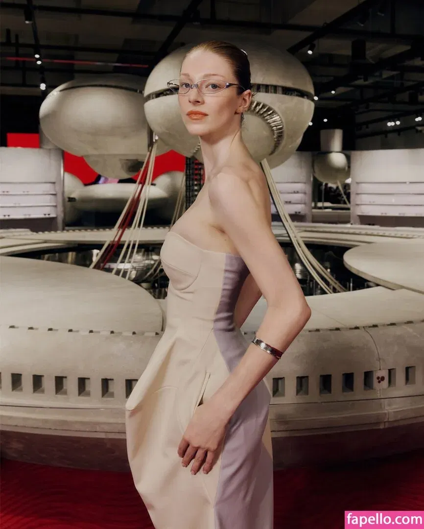 Hunter Schafer Onlyfans Photo Gallery 