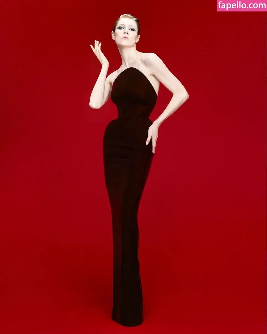 Hunter Schafer Onlyfans Photo Gallery 