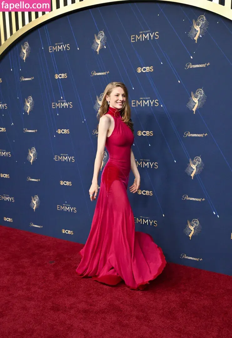 Hunter Schafer Onlyfans Photo Gallery 