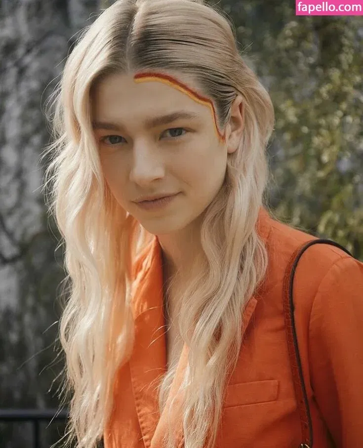 Hunter Schafer Onlyfans Photo Gallery 