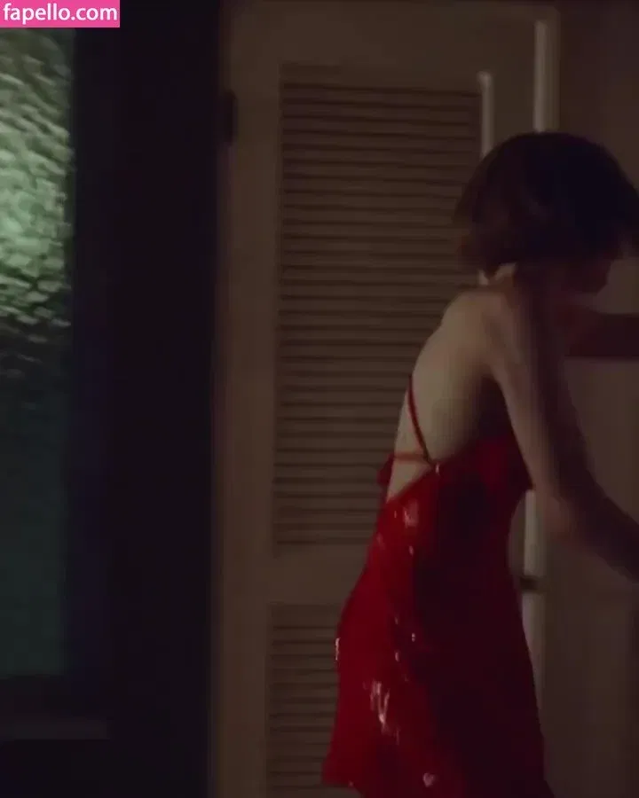 Hunter Schafer Onlyfans Photo Gallery 