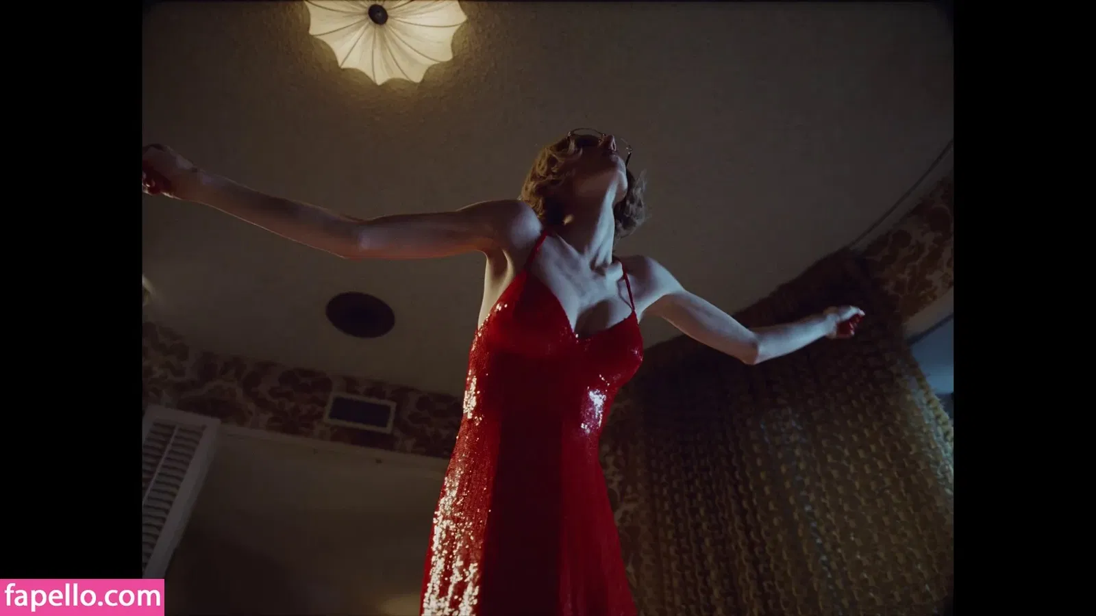 Hunter Schafer Onlyfans Photo Gallery 