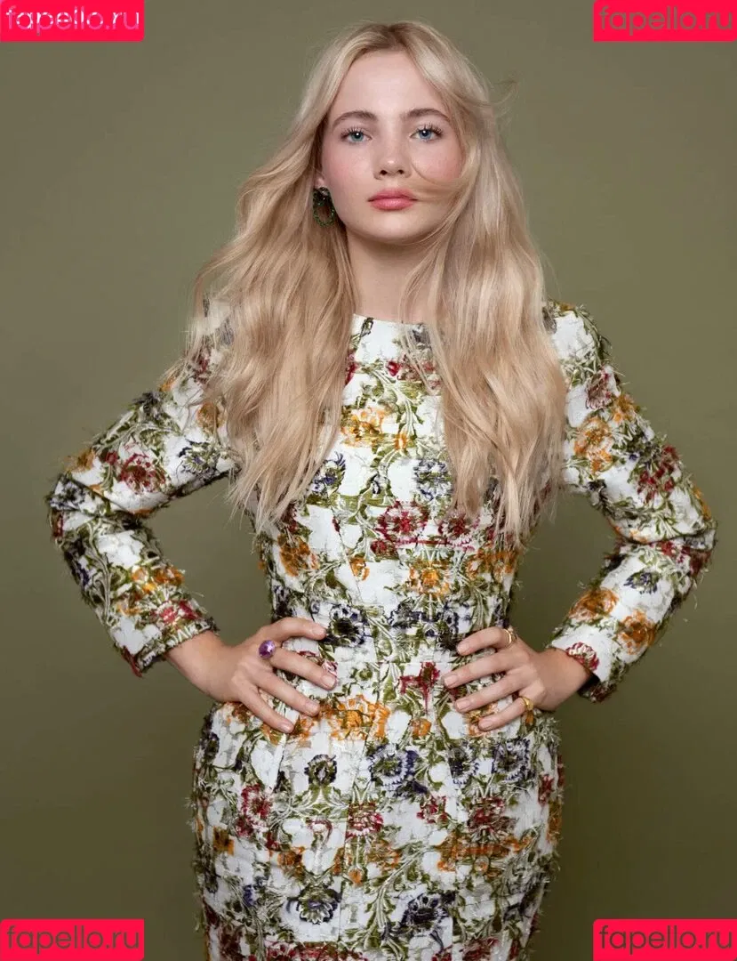 Freya Allan Onlyfans Photo Gallery 