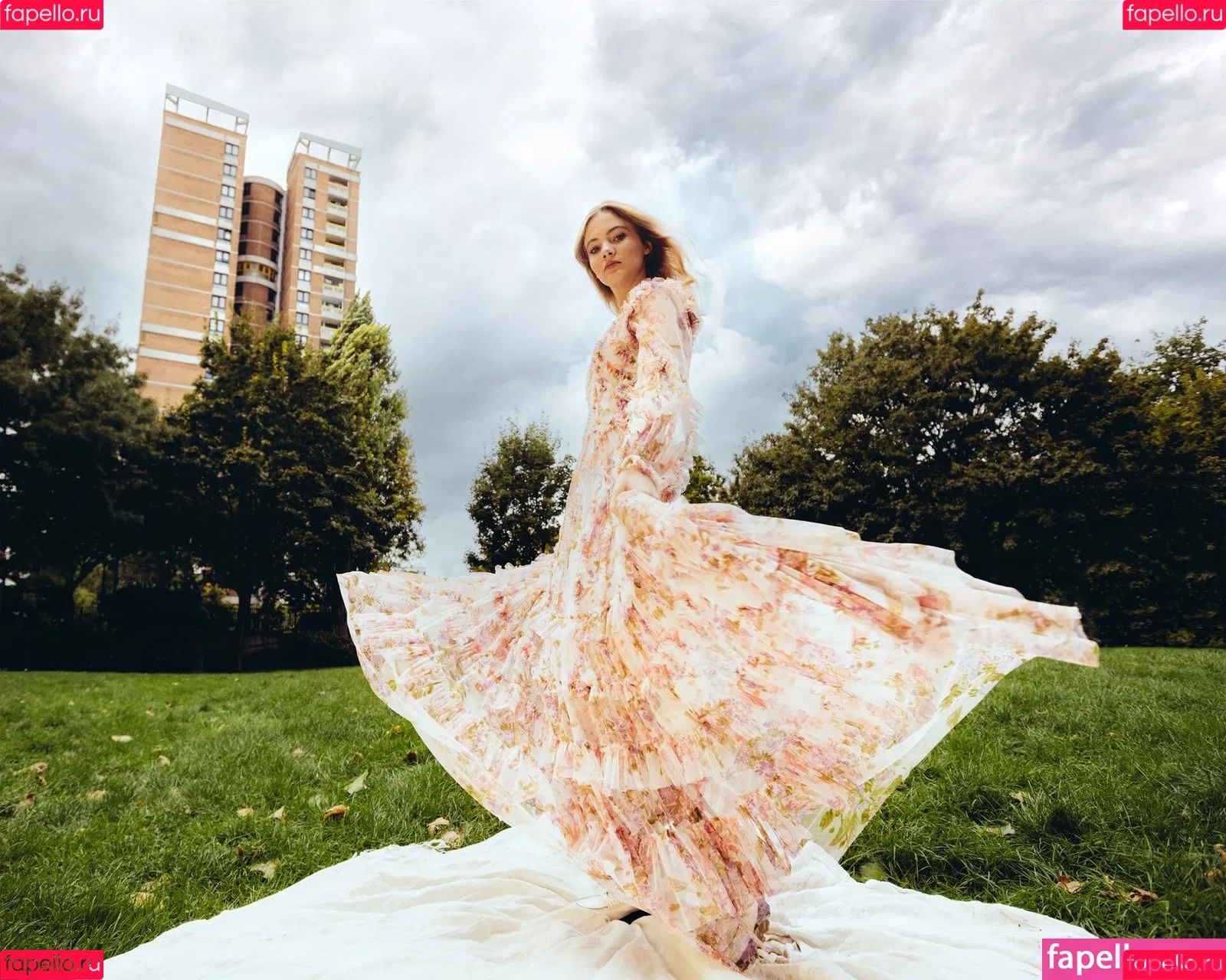 Freya Allan Onlyfans Photo Gallery 