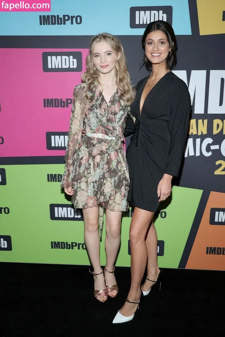 Freya Allan Onlyfans Photo Gallery 