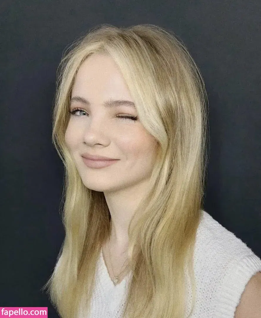 Freya Allan Onlyfans Photo Gallery 