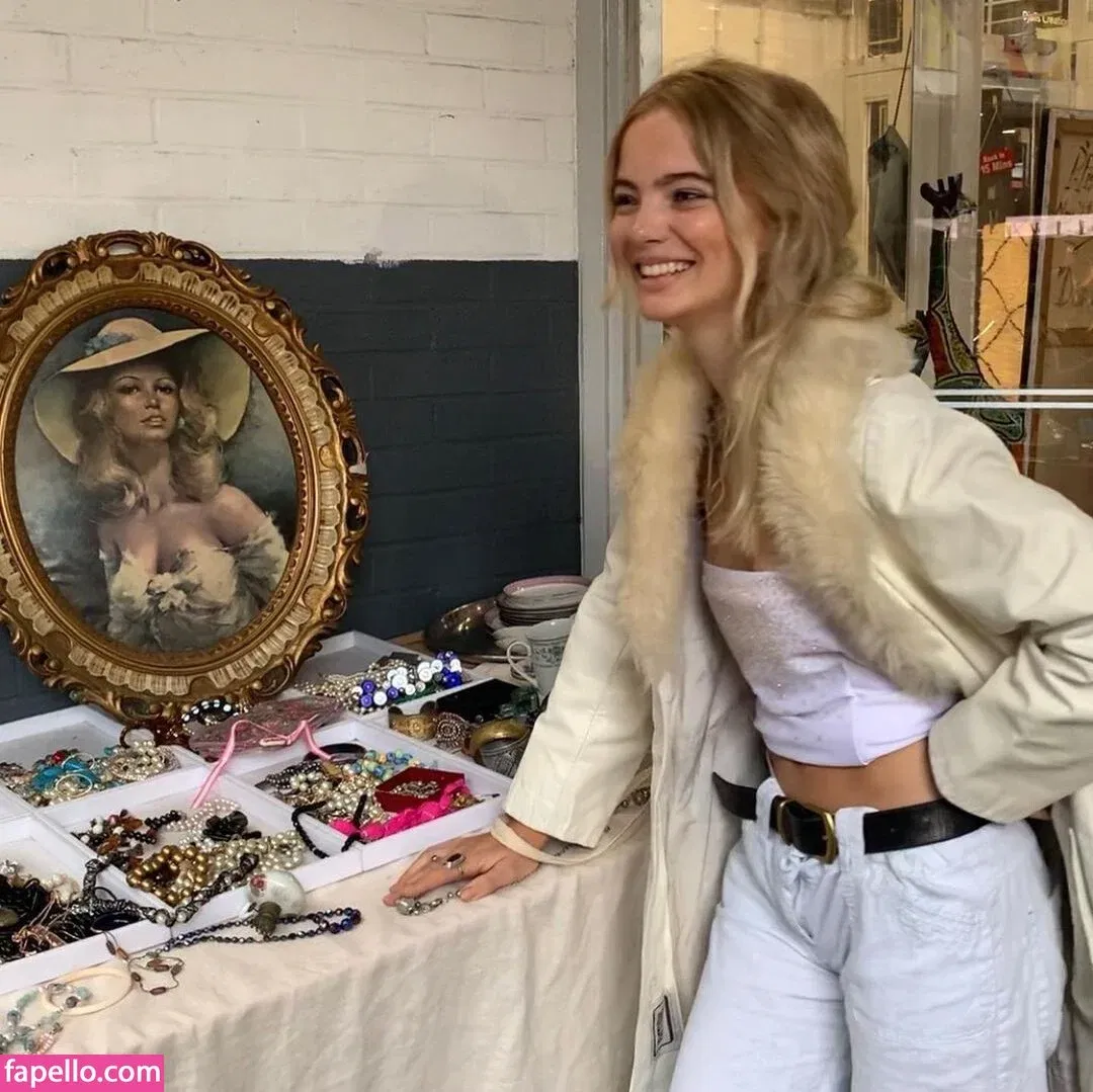 Freya Allan Onlyfans Photo Gallery 