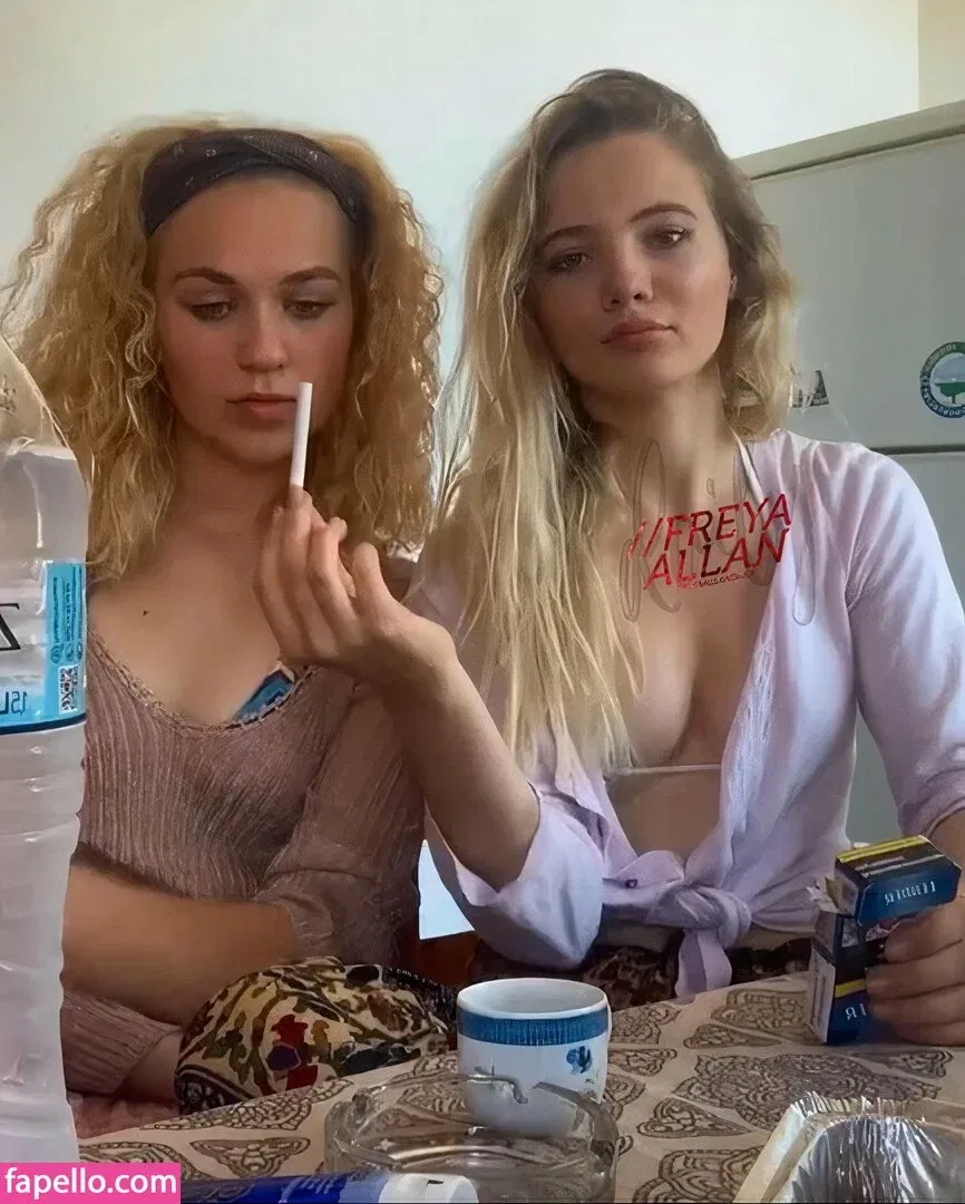 Freya Allan Onlyfans Photo Gallery 