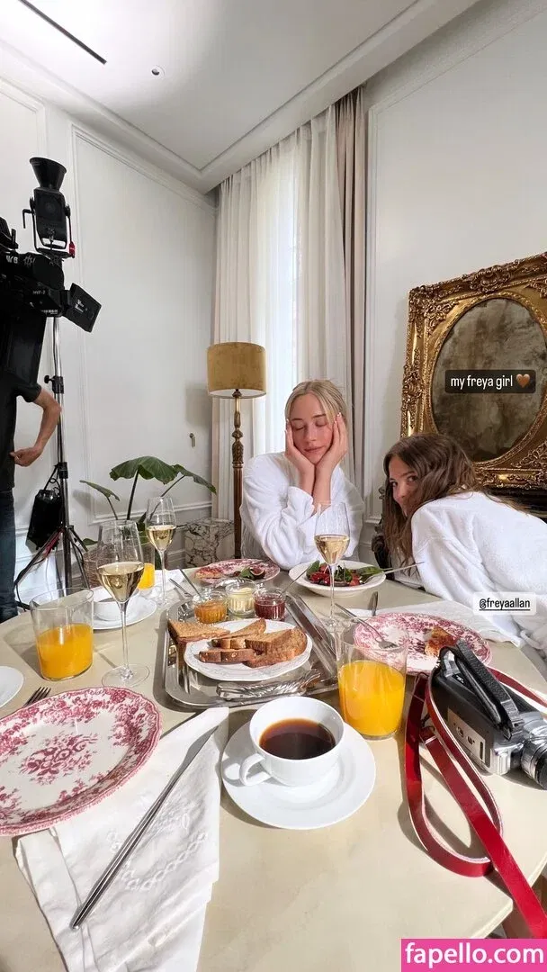 Freya Allan Onlyfans Photo Gallery 