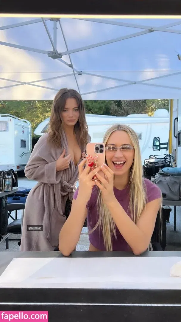 Freya Allan Onlyfans Photo Gallery 