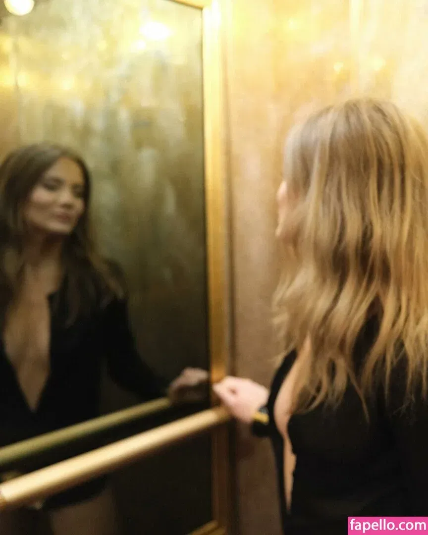 Freya Allan Onlyfans Photo Gallery 