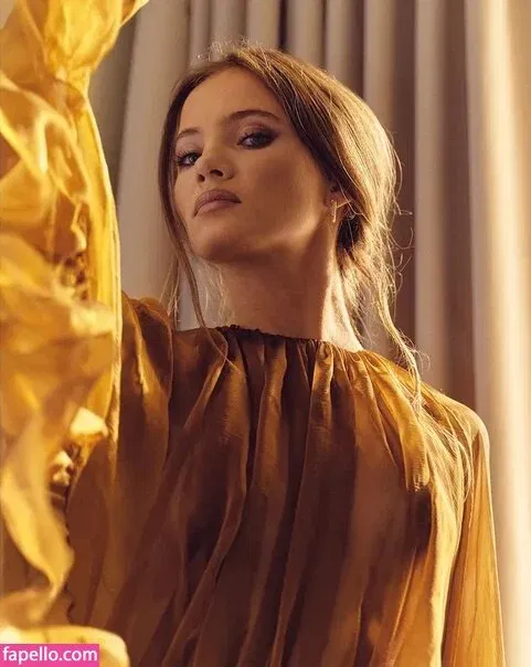 Freya Allan Onlyfans Photo Gallery 