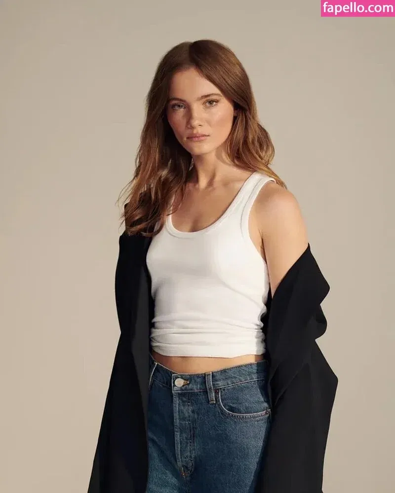 Freya Allan Onlyfans Photo Gallery 