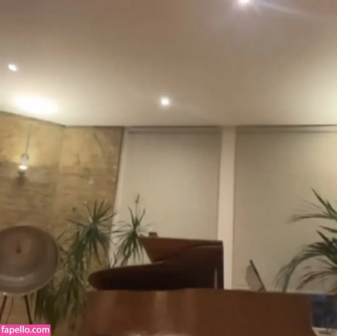 Freya Allan Onlyfans Photo Gallery 