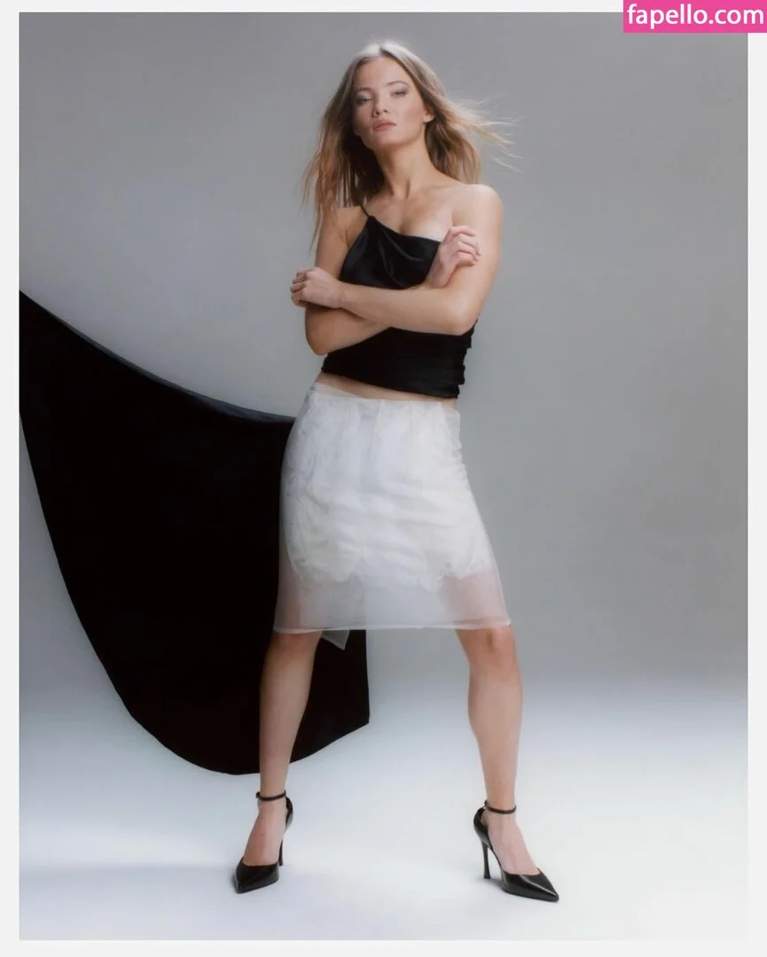 Freya Allan Onlyfans Photo Gallery 