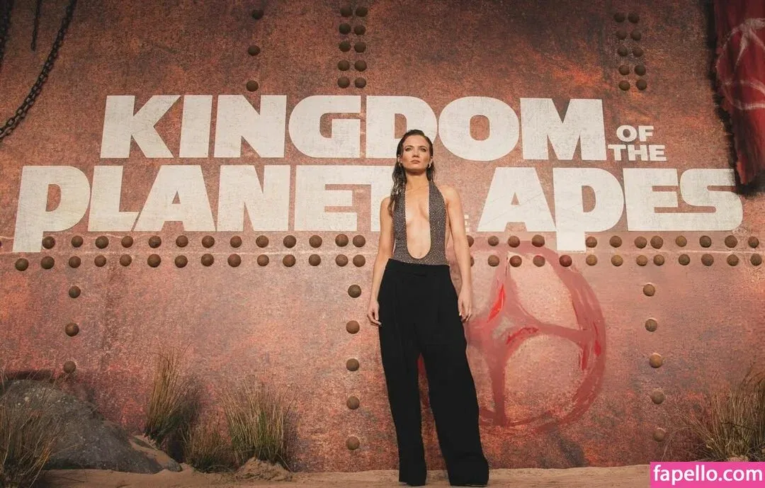 Freya Allan Onlyfans Photo Gallery 