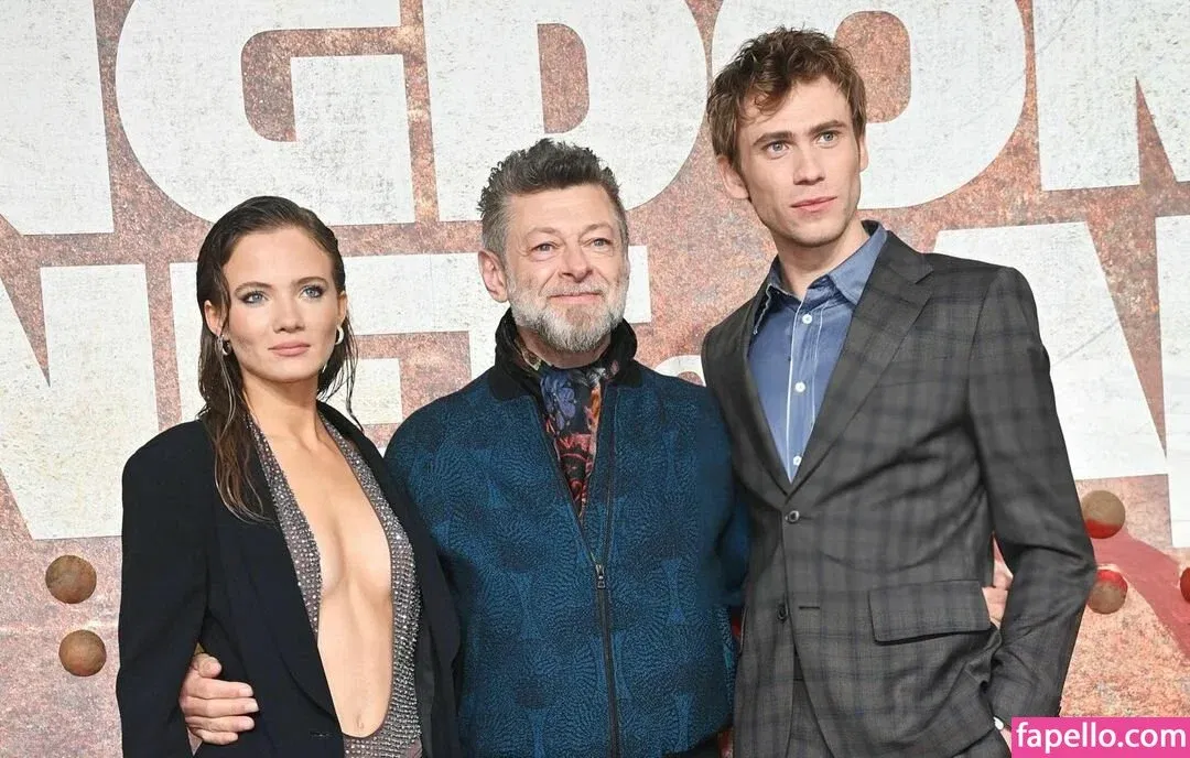 Freya Allan Onlyfans Photo Gallery 