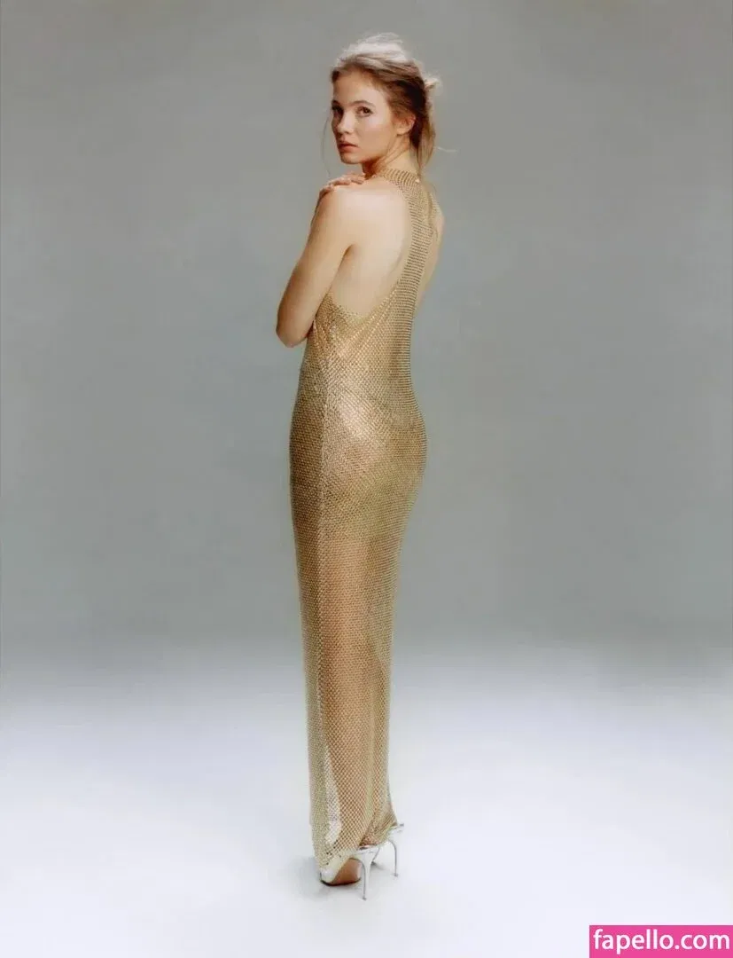 Freya Allan Onlyfans Photo Gallery 