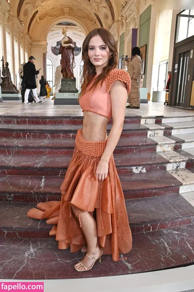 Freya Allan Onlyfans Photo Gallery 